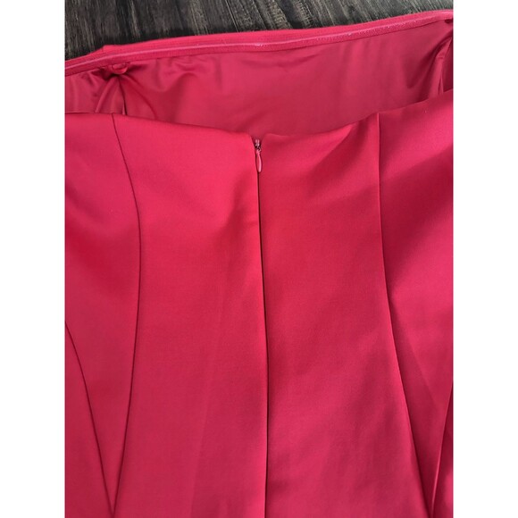 GUESS Women's Anya Straight neckline Strapless Party Bodycon Dress Red 14 - Picture 9 of 11